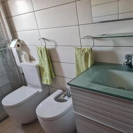 Adosado Unifamiiar Rocasol بيت للعطل تورّيفيِخا